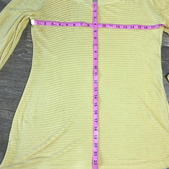 V Cristina mustard yellow top - Picture 4 of 6